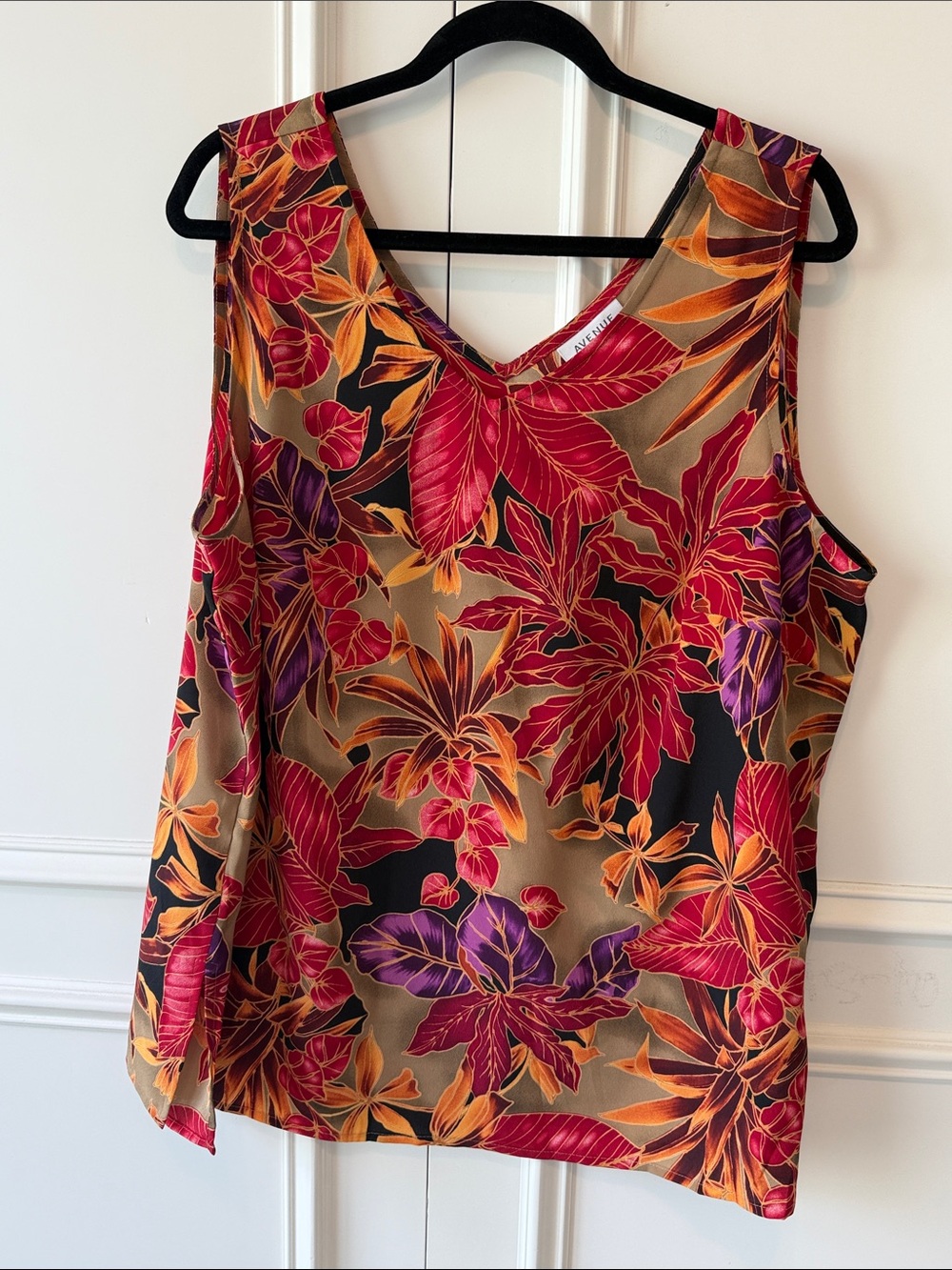 Avenue Floral V-Neck Camisole in Red, Orange and Purple